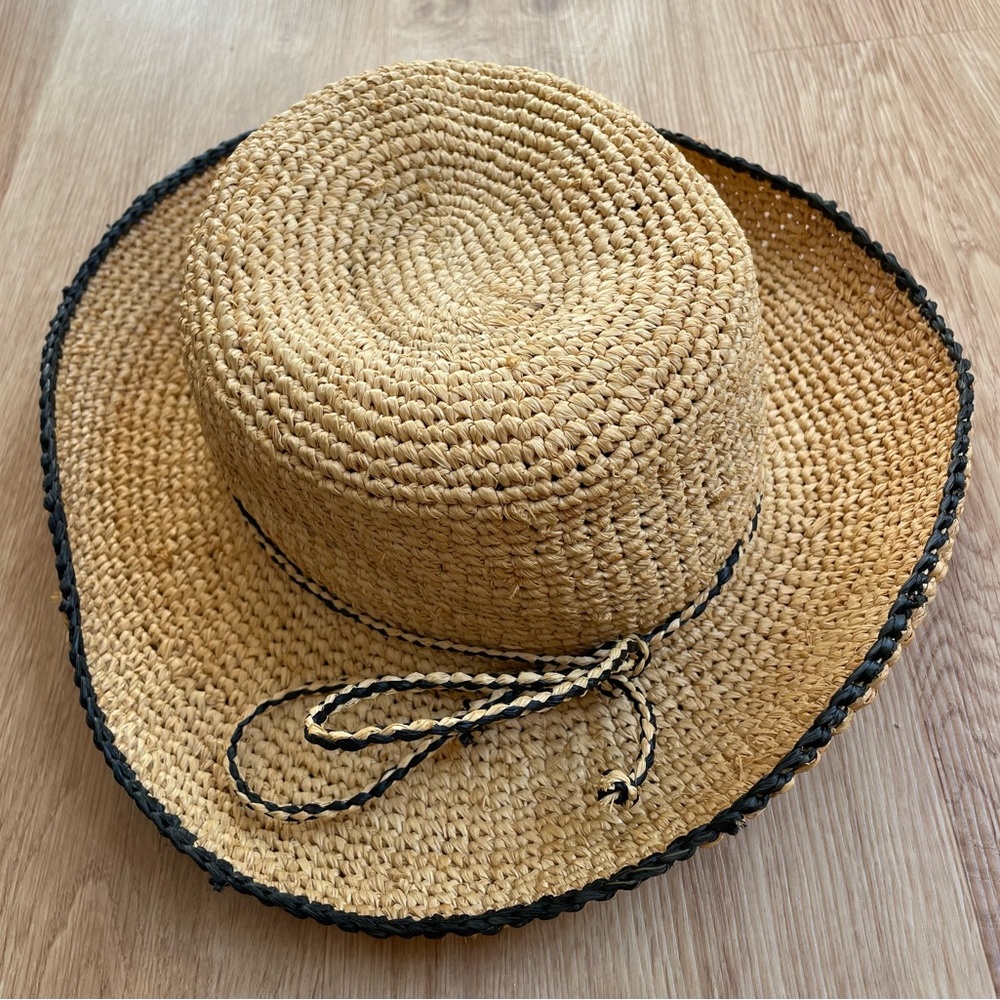 Scala straw sun hat black trim bow one size beach vacation OS